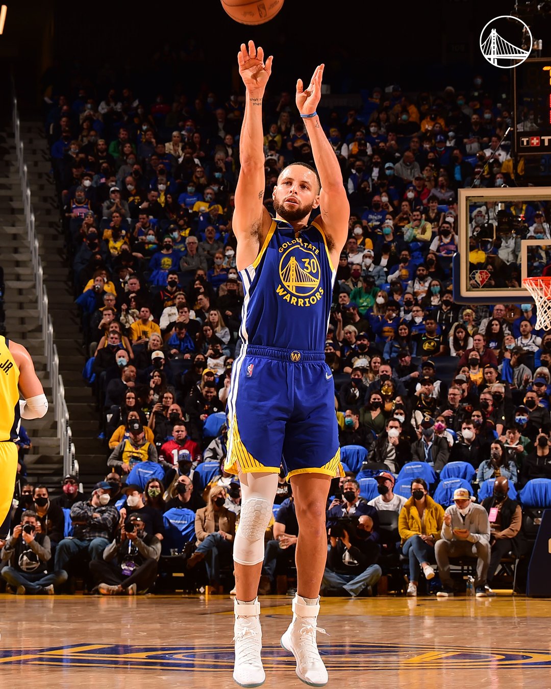 开云体育app-今晨斯图加特备战全明星赛，状态回暖细节曝光，媒体盛赞，训练强度明显提升(超斯特冲锋衣官方旗舰店)