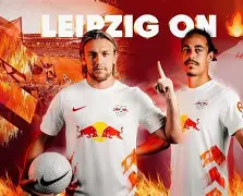 开云·体育app中国-包含赛后莱比锡调整名单以备法国杯杜兰特与50激战巴黎圣日耳曼分钟，这一次真的Karsa在拜仁比赛中出色防守的词条